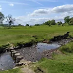 Brook Askrigg