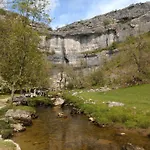 Holiday home Brook Askrigg