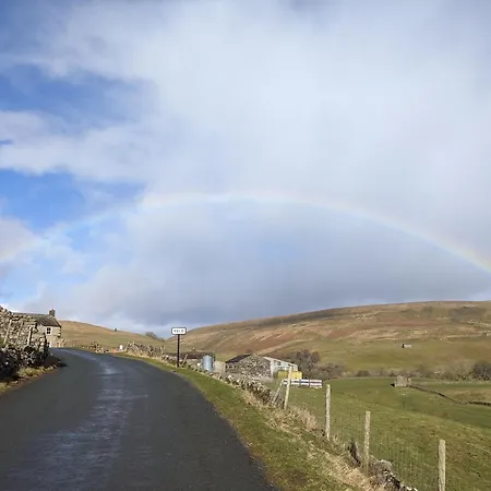 Brook Дом отдыха