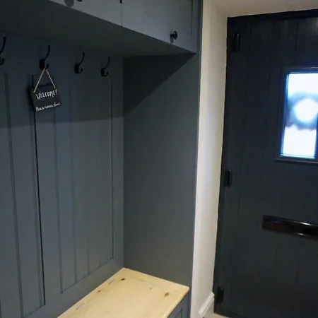 Brook Semesterbostad